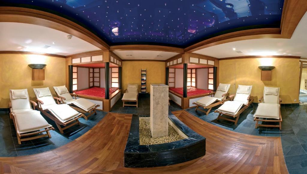 Hotel Wellnessresidenz Schalber Serfaus Esterno foto