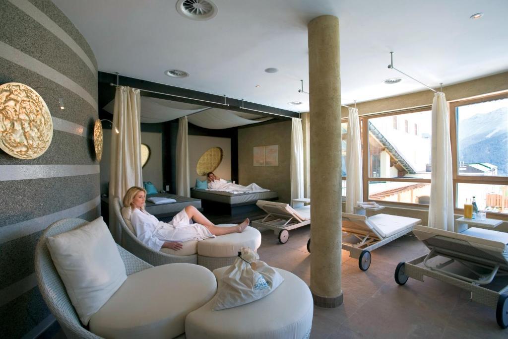 Hotel Wellnessresidenz Schalber Serfaus Esterno foto