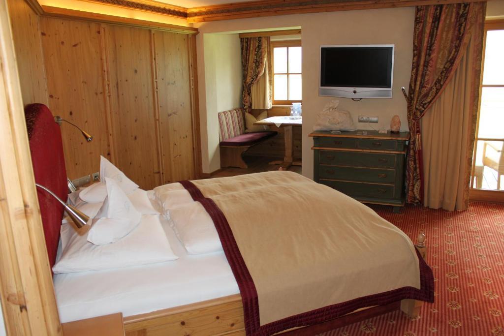 Hotel Wellnessresidenz Schalber Serfaus Camera foto